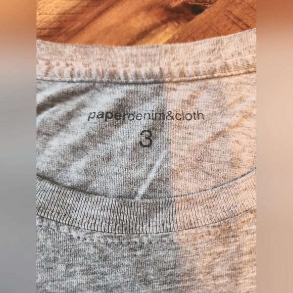 ** 2/$20 ** Paper Denim & Cloth "Forget Me Not" Tee ** vintage** - Picture 3 of 5